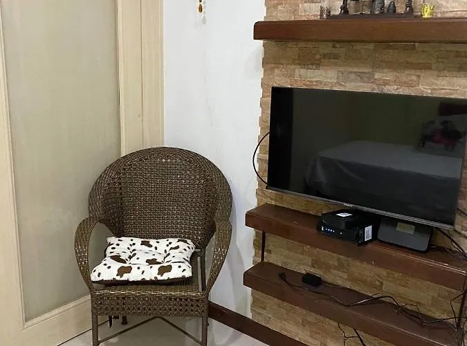Apartment Madison's Place At Sea Moa Manila
