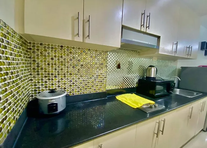 Madison's Place At Sea Moa Apartment *